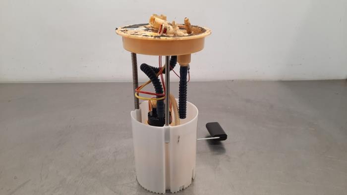 Elektrisk bränslepump från en Ford Transit Connect (PJ2) 1.5 EcoBlue 2020