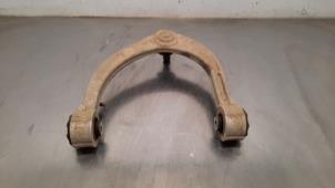 Używane Wahacz zawieszenia prawy przód Landrover Range Rover Sport (LW) 3.0 TDV6 Cena € 133,10 Z VAT oferowane przez Autohandel Didier