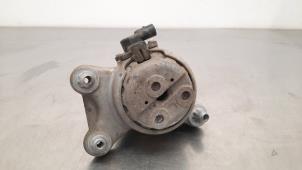 Gebruikte Motorrubber Mercedes C-Klasse AMG (W205) C-63 S,Edition 1 AMG 4.0 V8 Biturbo Prijs € 363,00 Inclusief btw aangeboden door Autohandel Didier