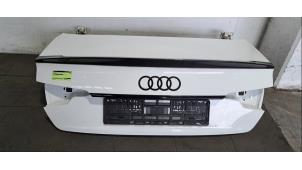 Begagnade Baklucka Audi A4 (B9) 2.0 TDI 16V Quattro Pris € 399,30 Inklusive moms erbjuds av Autohandel Didier