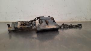 Gebruikte Hefmechniek Reservewiel Ford Ranger 2.0 EcoBlue 16V 4x4 Prijs € 66,55 Inclusief btw aangeboden door Autohandel Didier