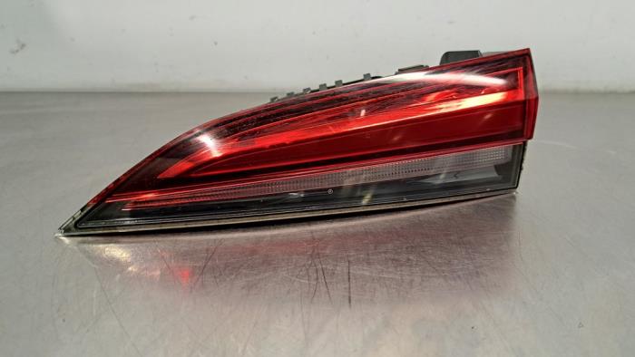 Baklykta, höger från en Skoda Scala 1.6 TDI 2020