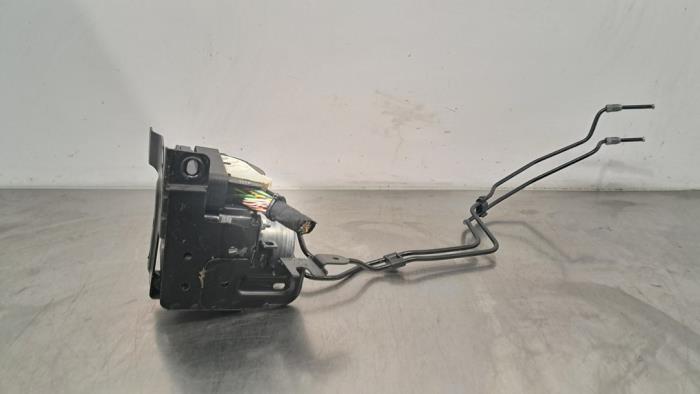 ABS-pump från en Peugeot 308 SW (F4/FC/FN/FR) 1.2 12V PureTech 110 2023