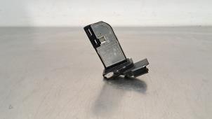 Używane Czujnik masy powietrza Peugeot Boxer (U9) 2.0 BlueHDi 130 Cena € 24,20 Z VAT oferowane przez Autohandel Didier