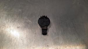 Begagnade Regnsensor Ford Transit Connect (PJ2) 1.5 EcoBlue Pris € 24,20 Inklusive moms erbjuds av Autohandel Didier