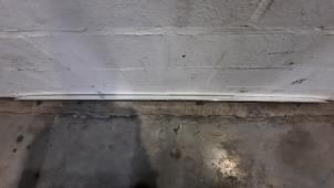 Begagnade Takskena, höger Audi A6 Avant (C7) 2.0 TDI 16V Pris € 266,20 Inklusive moms erbjuds av Autohandel Didier