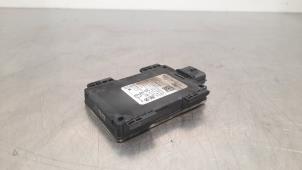 Gebruikte Radar sensor Landrover Range Rover Evoque II (LZC/LZS/LZH) 2.0 D165 16V Prijs € 266,20 Inclusief btw aangeboden door Autohandel Didier