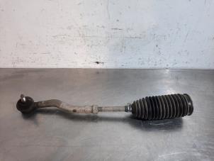 Używane Drazek kierowniczy lewy Peugeot 208 I (CA/CC/CK/CL) 1.5 BlueHDi 100 Cena € 48,40 Z VAT oferowane przez Autohandel Didier