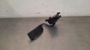 Gebruikte Gaspedaal Renault Zoé (AG) R110 Prijs € 30,25 Inclusief btw aangeboden door Autohandel Didier