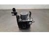 ABS-pump från en Peugeot 3008 II (M4/MC/MJ/MR) 1.2 12V e-THP PureTech 130 2022