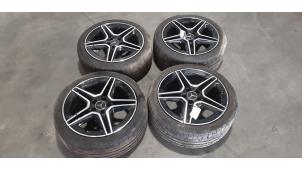 Begagnade Hjuluppsättning + däck Mercedes A-Klasse AMG (177.0) 2.0 A-35 AMG Turbo 16V 4Matic Pris € 798,60 Inklusive moms erbjuds av Autohandel Didier