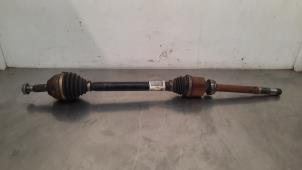 Używane Os napedowa prawy przód Peugeot Traveller 1.5 BlueHDi 120 Cena € 163,35 Z VAT oferowane przez Autohandel Didier