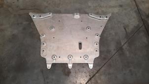 Begagnade Hasplåt BMW iX (I20) xDrive M60 Pris € 163,35 Inklusive moms erbjuds av Autohandel Didier