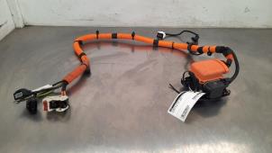 Używane Gniazdo punktu ladowania Peugeot 3008 II (M4/MC/MJ/MR) 1.6 16V HYbrid 225 Cena € 266,20 Z VAT oferowane przez Autohandel Didier