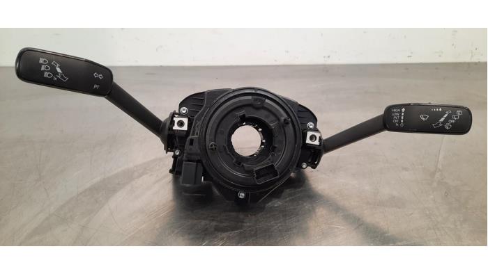 Combischakelaar Stuurkolom van een Volkswagen Polo VI (AW1) 1.6 TDI 16V 95 2018