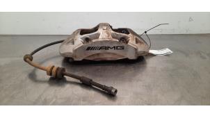 Gebruikte Remklauw (Tang) rechts-voor Mercedes GLB AMG (247.6) 2.0 35 AMG Turbo 16V 4-Matic Prijs € 199,65 Inclusief btw aangeboden door Autohandel Didier