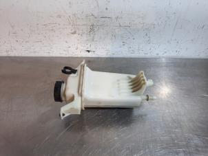 Używane Zbiornik oleju wspomagania kierownicy Citroen Jumper (U9) 2.0 Blue HDi 130 Cena € 24,20 Z VAT oferowane przez Autohandel Didier