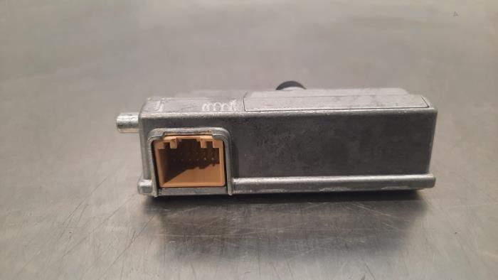 Framåtriktad kamera från en Audi Q3 (F3B) 1.5 35 TFSI 16V Mild Hybrid 2022