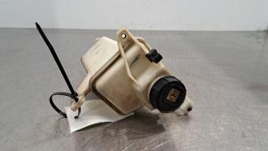 Begagnade Styrservotank Fiat Ducato (250) 2.3 D 150 Multijet Pris € 42,35 Inklusive moms erbjuds av Autohandel Didier