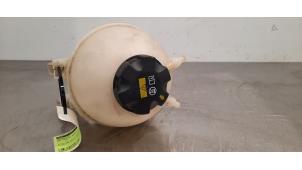 Begagnade Expansionskärl BMW X7 xDrive40d 3.0 24V Mild Hybrid Pris € 30,25 Inklusive moms erbjuds av Autohandel Didier