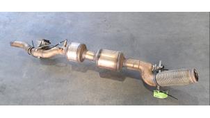 Gebruikte Uitlaat voorpijp Volkswagen Touran (5T1) 2.0 TDI 150 Prijs € 1.058,75 Inclusief btw aangeboden door Autohandel Didier