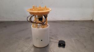 Gebruikte Tank element Pomp Volkswagen Touran (5T1) 2.0 TDI 150 Prijs € 102,85 Inclusief btw aangeboden door Autohandel Didier