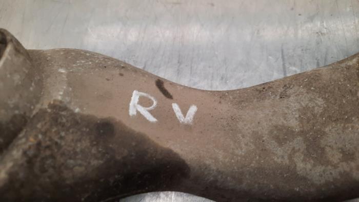 Främre gaffelben, höger från en BMW 7 serie (G11/12) 740e,Le 2020