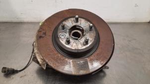 Używane Sworzen lewy tyl Landrover Discovery Sport (LC) 2.0 Si4 16V Cena € 133,10 Z VAT oferowane przez Autohandel Didier