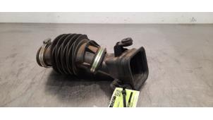 Begagnade Luftintagsslang Jeep Compass II (MP) 1.3 T4 150 16V Pris € 24,20 Inklusive moms erbjuds av Autohandel Didier