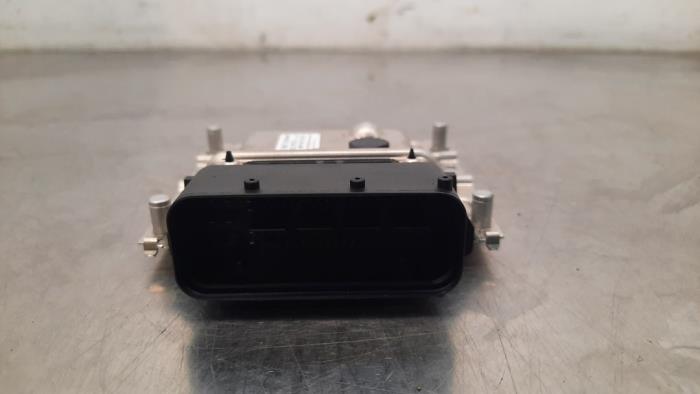 AdBlue-dator från en Mercedes-Benz V (447.8) 2.1 250 BlueTEC, 250 d 16V 2017