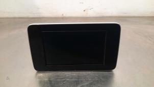 Gebruikte Navigatie Display Mercedes V (447.8) 2.1 250 BlueTEC, 250 d 16V Prijs € 332,75 Inclusief btw aangeboden door Autohandel Didier