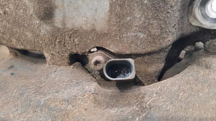 Spindel, höger bak från en Audi RSQ3 2014