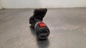 Begagnade Växelspaksknopp Jeep Wrangler (JL) 2.2 Multijet II 16V Pris € 96,80 Inklusive moms erbjuds av Autohandel Didier