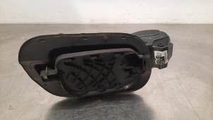 Begagnade Tanklucka Volkswagen T-Cross 1.6 TDI 16V Pris € 66,55 Inklusive moms erbjuds av Autohandel Didier