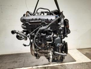 Begagnade Motor Peugeot 2008 (CU) 1.2 12V e-THP PureTech 130 Pris € 2.964,50 Inklusive moms erbjuds av Autohandel Didier