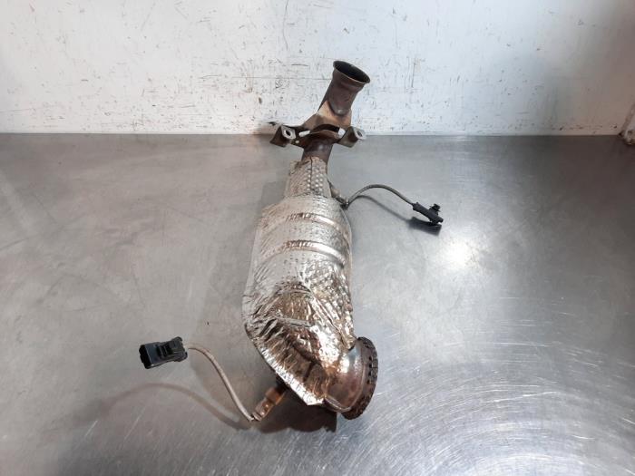 Katalytisk avgasrenare från en Peugeot 2008 (CU) 1.2 12V e-THP PureTech 130 2018