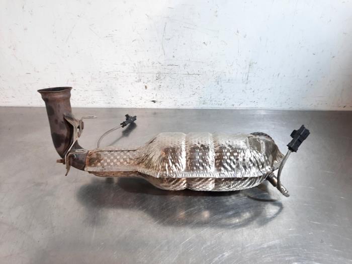 Katalytisk avgasrenare från en Peugeot 2008 (CU) 1.2 12V e-THP PureTech 130 2018