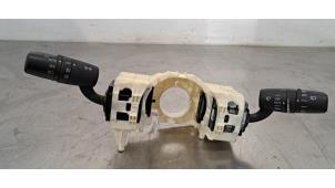 Gebruikte Stuurkolomschakelaar Mazda CX-5 I (KE,GH) 2.2 Skyactiv D 175 16V 4WD Prijs € 133,10 Inclusief btw aangeboden door Autohandel Didier