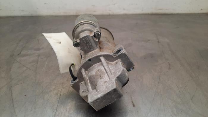 Startmotor från en Ford Ranger 2.0 Bi-TDCi 16V 4x4 2024