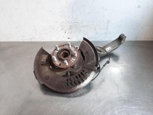 Używane Spindel, höger fram Jaguar F-Pace 2.0 Turbo 16V AWD Cena € 266,20 Z VAT oferowane przez Autohandel Didier