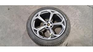 Begagnade Hjul + däck Lamborghini Urus 4.0 V8 S, Performante Pris € 1.573,00 Inklusive moms erbjuds av Autohandel Didier