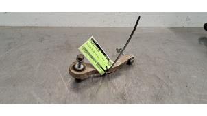 Begagnade Bakre gaffelben, höger Lamborghini Urus 4.0 V8 S, Performante Pris € 30,25 Inklusive moms erbjuds av Autohandel Didier