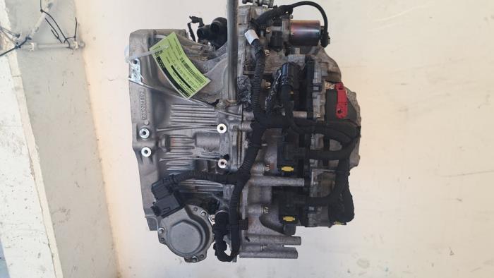 Växellåda från en Mercedes-Benz A (177.0) 1.3 A-180 Turbo 16V 2023