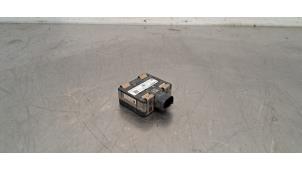 Gebruikte Radar sensor Landrover Range Rover Evoque II (LZC/LZS/LZH) 1.5 P160 MHEV 12V Prijs € 998,25 Inclusief btw aangeboden door Autohandel Didier