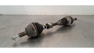 Gebruikte Cardanas links-voor (VWA) Mercedes A (177.0) 1.3 A-180 Turbo 16V Prijs € 490,05 Inclusief btw aangeboden door Autohandel Didier