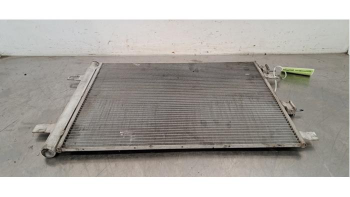 Kondensor, luftkonditionering från en Mercedes-Benz A (177.0) 1.3 A-180 Turbo 16V 2023