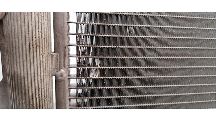 Kondensor, luftkonditionering från en Mercedes-Benz A (177.0) 1.3 A-180 Turbo 16V 2023