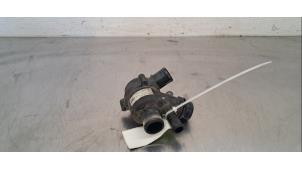 Begagnade Extra vattenpump Landrover Range Rover Sport (LW) 3.0 SDV6 Pris € 163,35 Inklusive moms erbjuds av Autohandel Didier