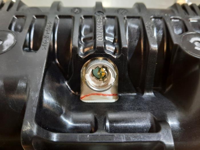 Höger airbag (instrumentbräda) från en Volkswagen Golf VIII (CD1) 2.0 GTD 16V 2021