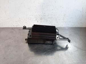 Gebruikte CD Wisselaar Porsche Cayenne (9PA) 3.2 V6 24V Prijs € 133,10 Inclusief btw aangeboden door Autohandel Didier